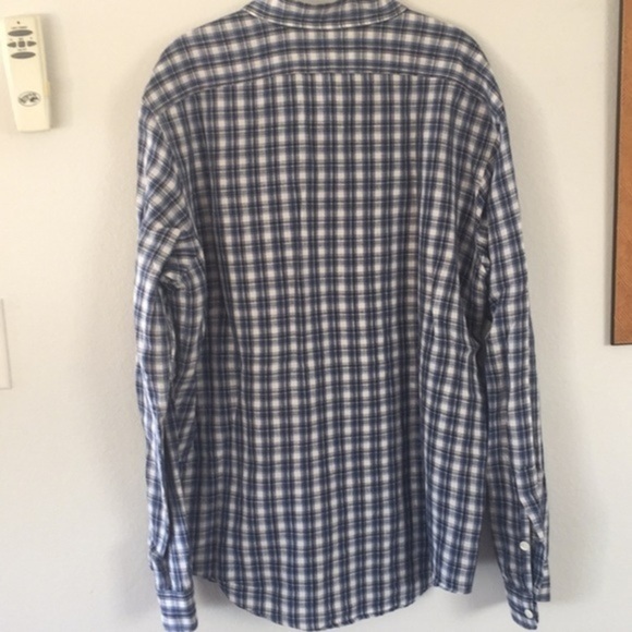 Polo by Ralph Lauren button up shirt. Large - Picture 2 of 11